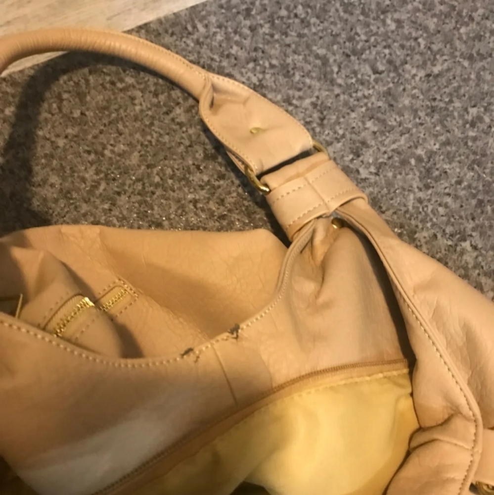 Dolce & Gabanna Purse - Picture 10 of 16